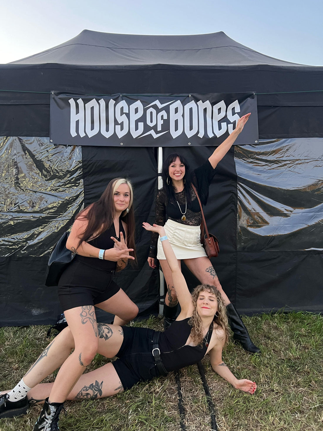 HOUSE OF BONES x GRASPOP - House of Bones 