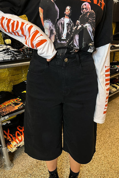 Black Bermuda Shorts - Shorts - HOB