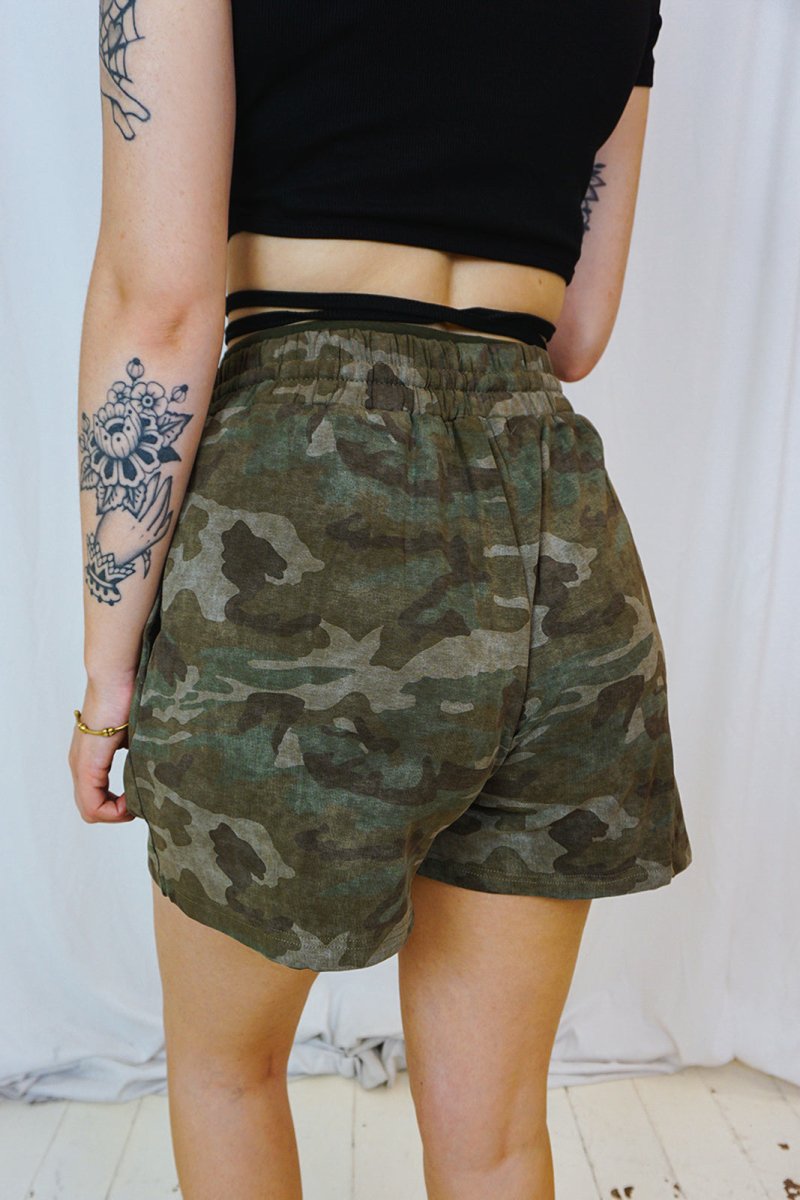 Camo Shorts - Shorts - HOB