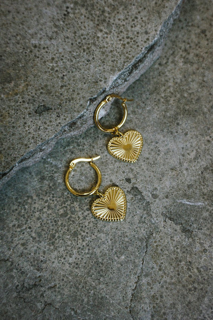 Golden Shine Heart Earrings - Jewellery - House of Bones Jewelry