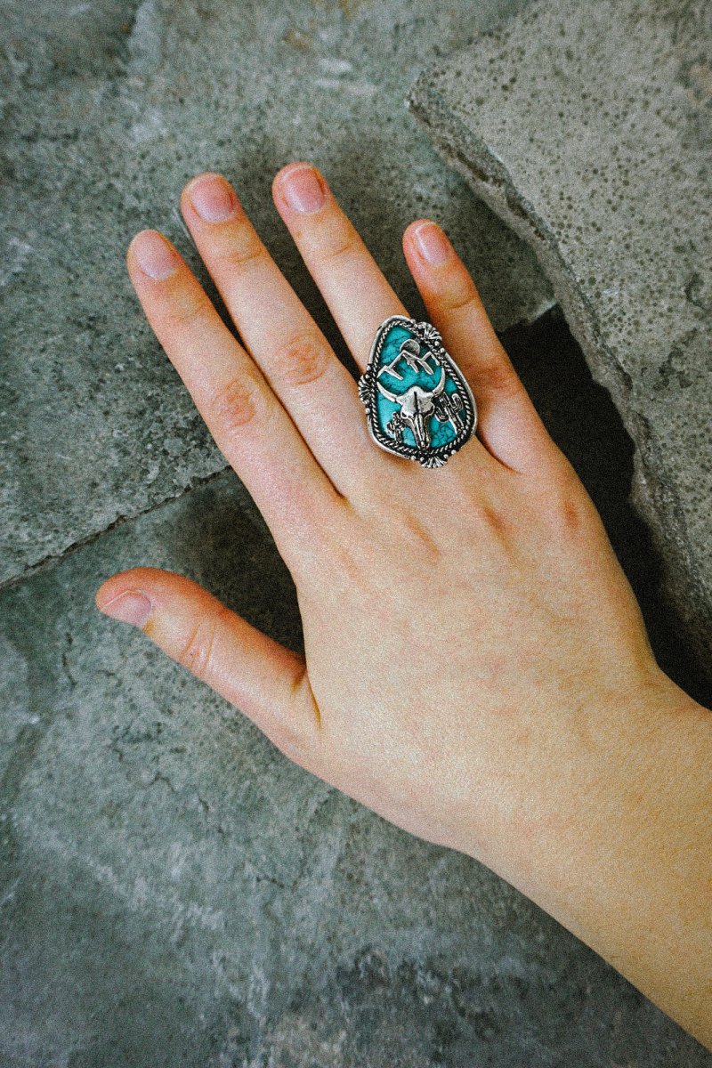 Longhorn Skull Turquoise Stretch Ring - Jewellery - Lunar Deer